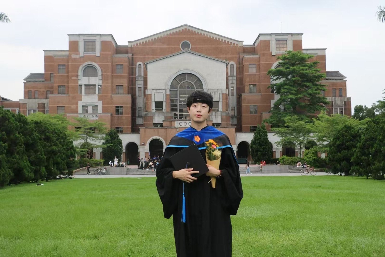 prof_pic_tianhao.jpeg